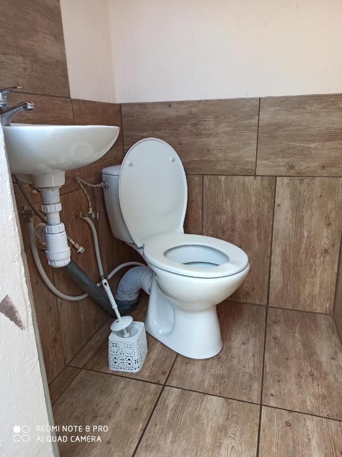 Pole U Mani Otel Wizajny Dış mekan fotoğraf